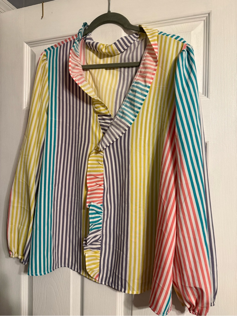 Colorful Striped Ruffle Blouse – XXL
